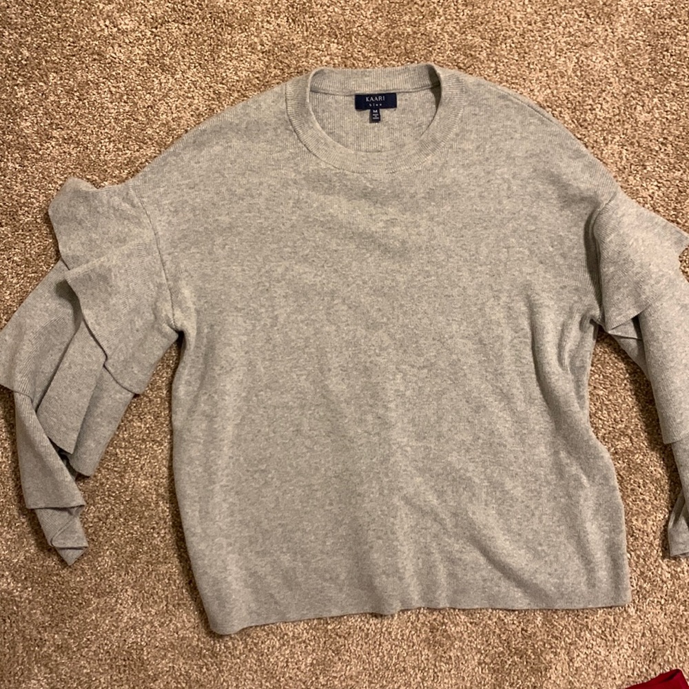 Kari blue gray sweater size medium